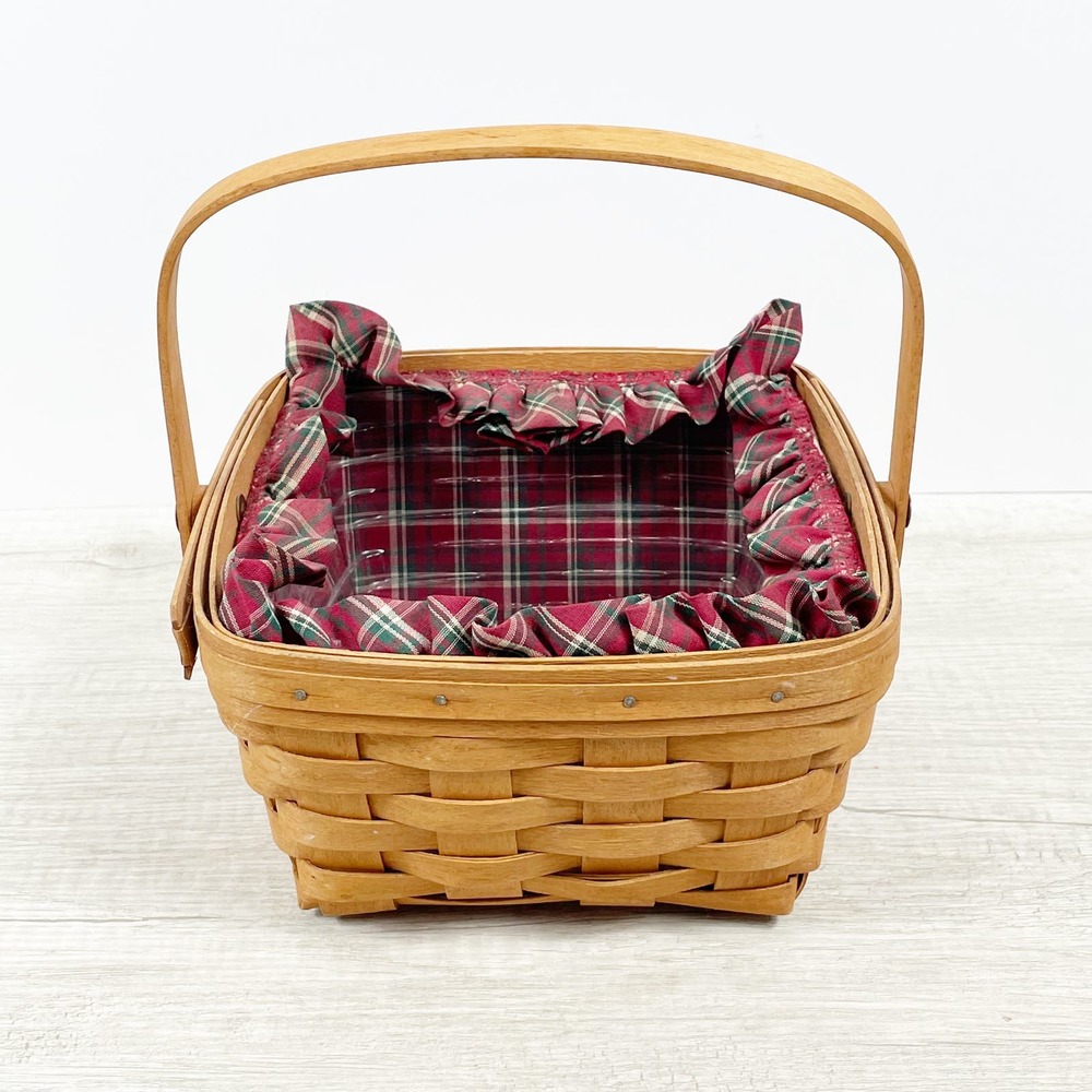 1991 Longaberger Berry Plaid Basket w Red Plaid Fabric Liner and Plastic Liner